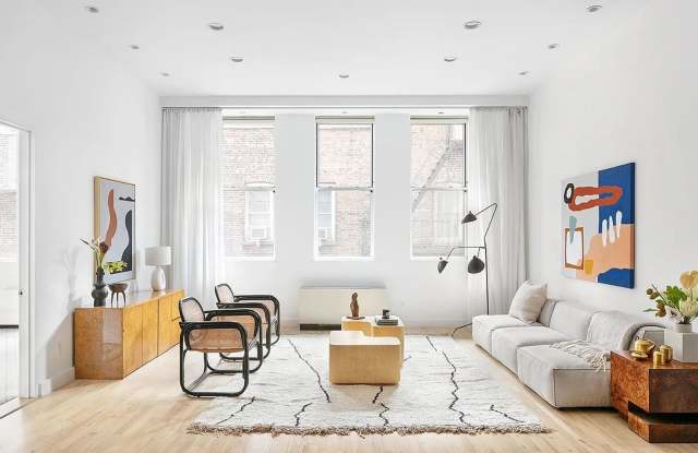 Spacious 1409sqft 1BR + Den 2BA Condo in Chelsea photos photos Spacious 1409sqft 1BR + Den 2BA Condo in Chelsea photos photos