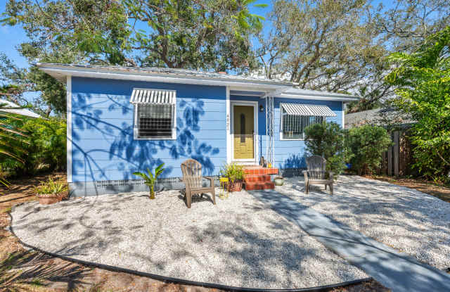 4921 24th Avenue South photos photos