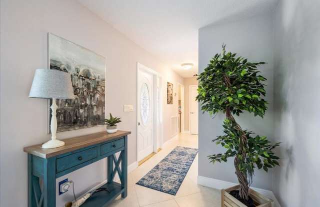 13937 Exotica Lane Gallery 2