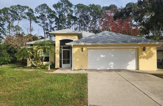 Beautiful Turnbull Estates 4 Bedroom Home photos photos