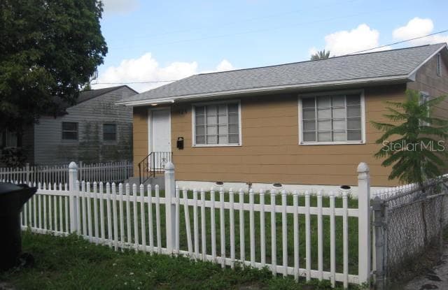 1525 15TH STREET S - 1525 15th Street South, St. Petersburg, FL 33705