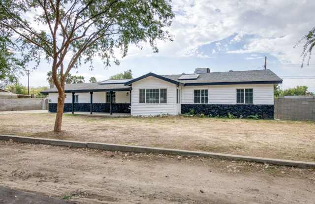 ✨ For Rent – Beautifully Updated 3 Bedroom, 1 Bathroom Home with Solar  Garage ✨ - 5588 East National Avenue, Tarpey Village, CA 93727