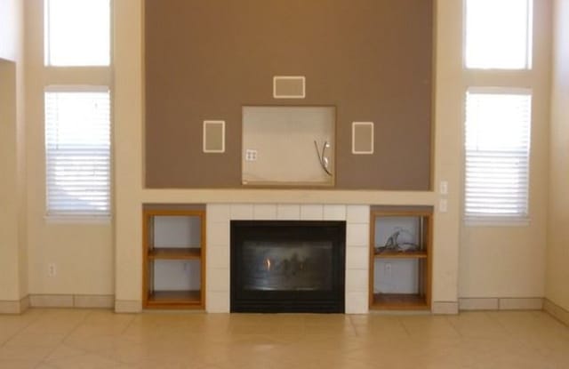 17013 Hastings Ave Gallery 4