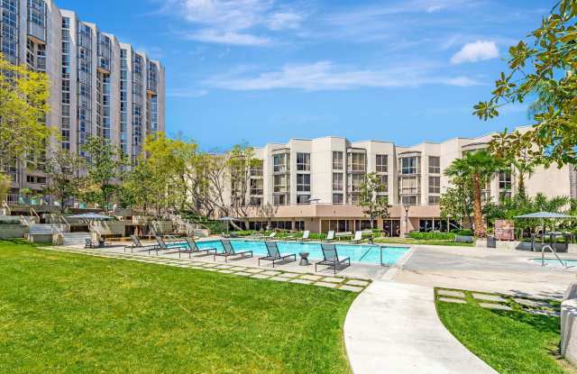 Promenade Towers Gallery 3