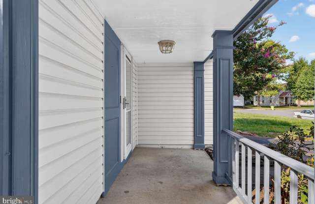 3414 DOE RUN Court Gallery 3