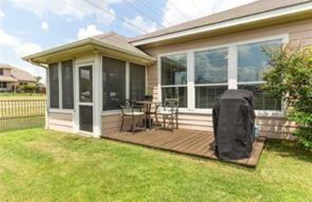 3920 Sunnygate Drive Gallery 4