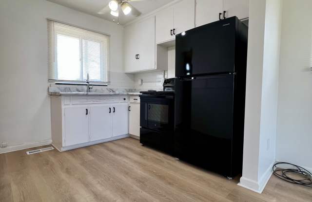 7216 Helen Street - 3 photos photos