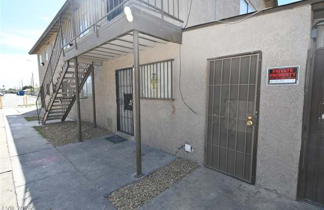 2301 Stewart Avenue photos photos