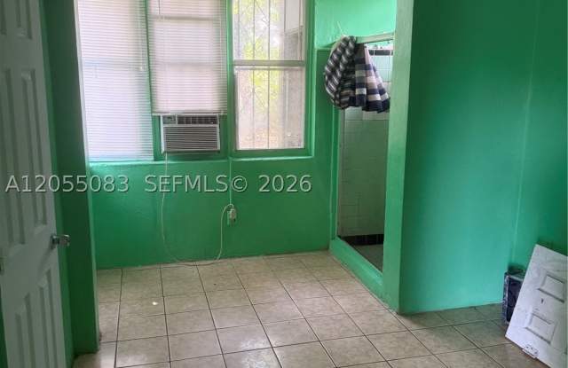 1757 NW 47th Ter Gallery 4