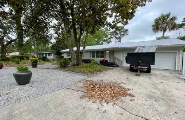3247 Willow Avenue Brunswick, GA 31520 photos photos