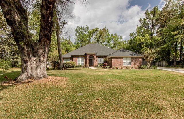 2390 STOCKTON DR - 2390 Stockton Drive, Fleming Island, FL 32003