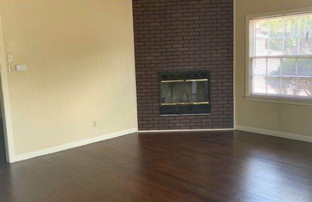 344 North East Street - 344 N East St, Belton, TX 76513