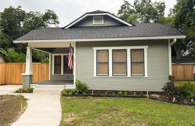 507 W Brazos Street - 507 West Brazos Street, Victoria, TX 77901