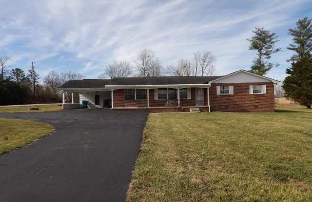 18 Sandra Lane photos photos