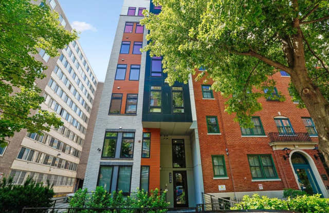 Modern 2BR/2BA Condo with Brand-New Custom Closets in the Heart of Downtown DC photos photos