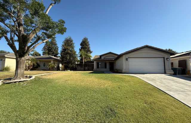 5704 Pine Canyon Drive - Super cute 3 bedroom 2 bath home in The Seasons - SW Bakersfield photos photos