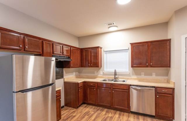 Avenue 41 Townhomes Gallery 4