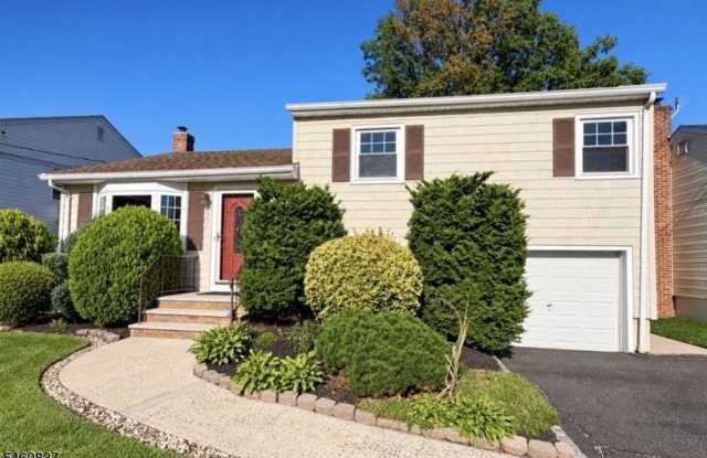 827 Savitt Pl Gallery 4