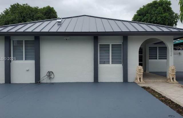 14824 SW 60th St photos photos