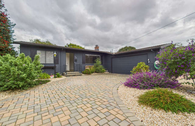 Charming, remodeled single family home for rent in Seaside photos photos