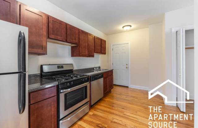 957 West Cornelia Ave. photos photos