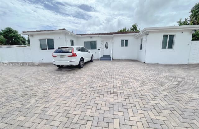 230 NW 140th St - 230 Northwest 140th Street, Golden Glades, FL 33168