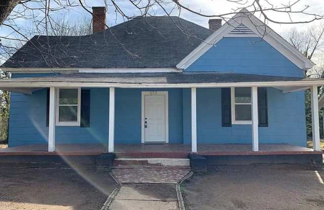 Spacious 4BR Home Near Downtown Spartanburg photos photos