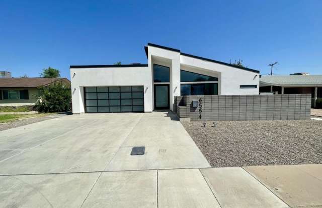 6554 E 5th St photos photos