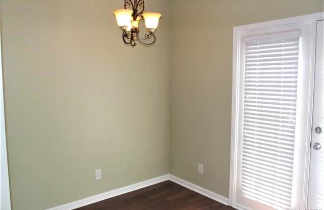 10338 Mcgoogan Lane Gallery 2