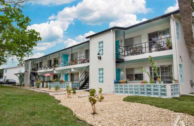 Adair Lake Villas Gallery 3