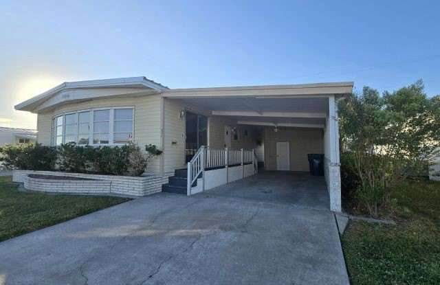 110 49th Ave. West photos photos 110 49th Ave. West photos photos