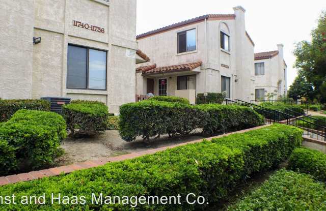 11756 206th St. #15 - 11756 206th Street, Lakewood, CA 90715