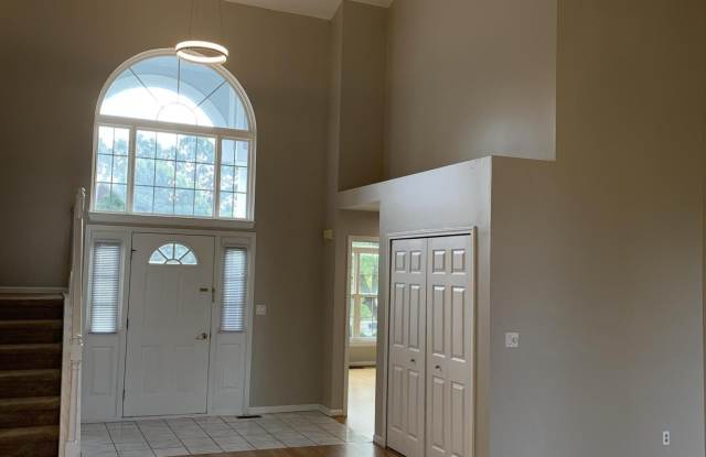 3163 Falcon Court Gallery 2