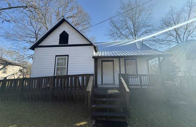 920 Greenville Street photos photos