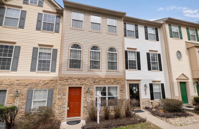 3575 SHERBROOKE CIRCLE - 3575 Sherbrooke Circle, Lake Ridge, VA 22192