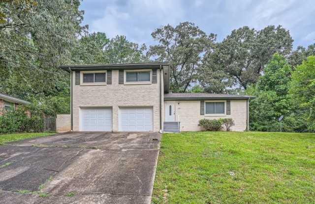 2721 Williamsburg Way - 2721 Williamsburg Way, Panthersville, GA 30034