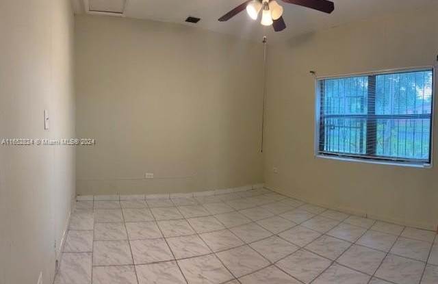 200 East Dr Gallery 3