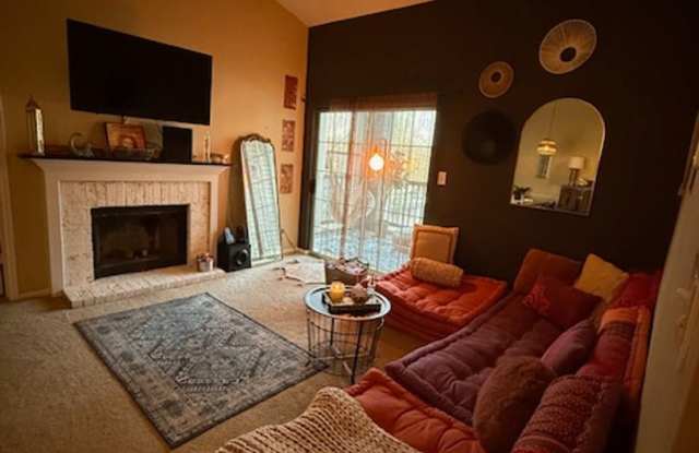 608 Squire Lane photos photos