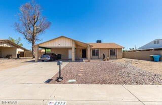 2913 W WOODRIDGE Drive - 2913 West Woodridge Drive, Phoenix, AZ 85053