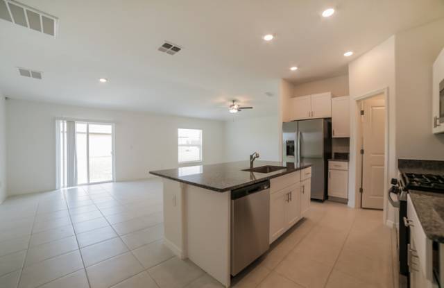 8543 41st Avenue East Gallery 4
