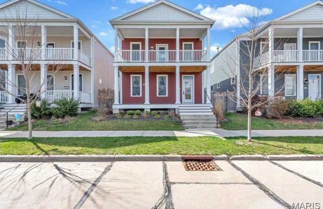 5044 Arpent Street photos photos