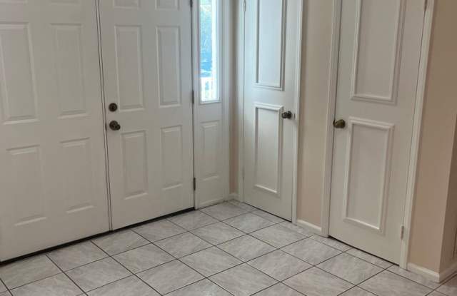 Available now. Beautiful, Fully-Remodeled 3 BR/2 BA Home Available in Otranto! Gallery 4