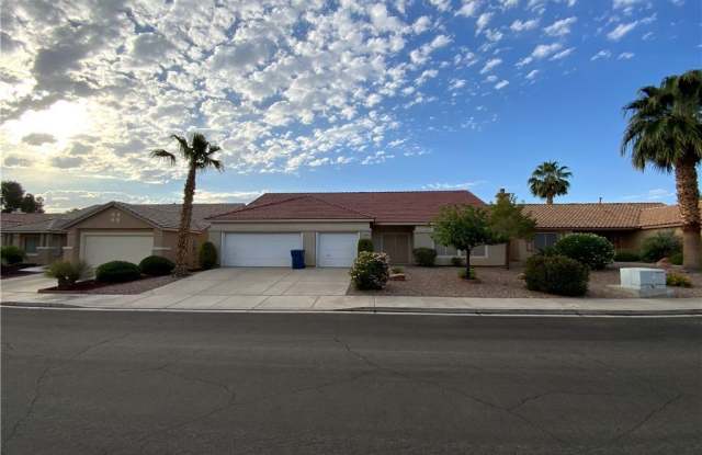 330 John Henry Drive photos photos