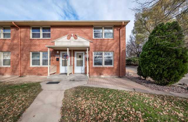 Move-In Special! FREE 50" TV for Qualified Tenants! Near CSUP COLLEGE photos photos