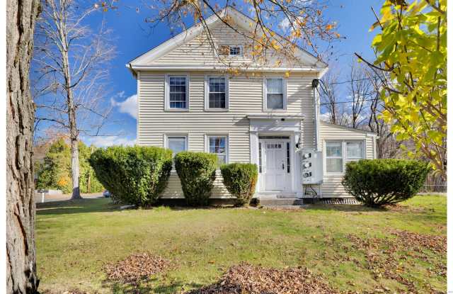 945 Glastonbury Turnpike - 945 Glastonbury Turnpike, Middlesex County, CT 06480