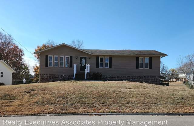 1917 Plumb Creek Circle - 1917 Plumb Creek Circle, Knox County, TN 37932