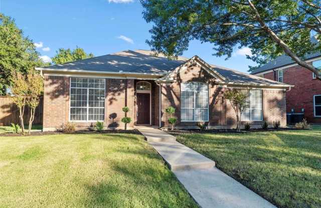132 Newport Drive - 132 Newport Drive, Coppell, TX 75019