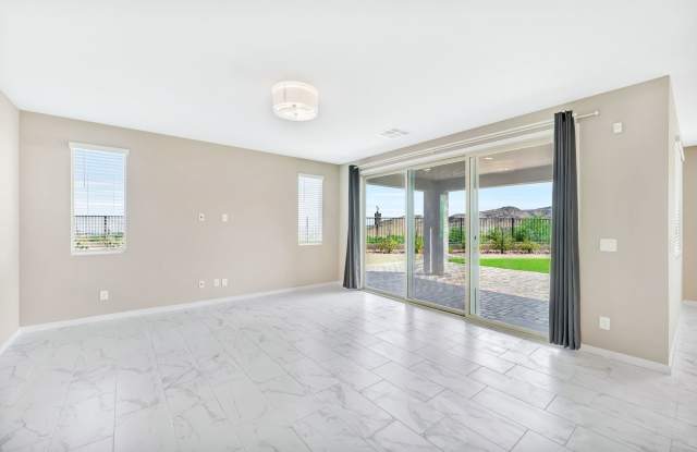 Modern Luxury on an Expansive Homesite in Summerlin West! Gallery 4