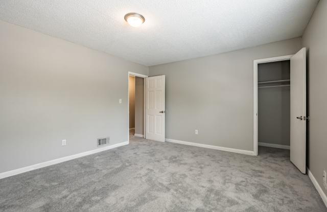 Cedarview Townhomes Gallery 3