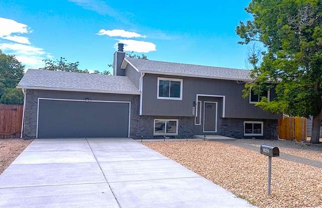 Renovated 4-Bed Home Near CSU with Oversized Garage, Large Yard, and No HOA photos photos